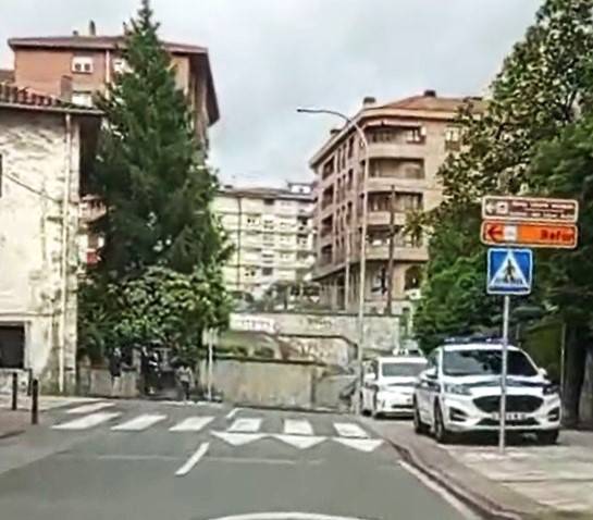 Etxe okupatu bat husteko prozesua abiatu du Amurrioko Udaltzaingoak