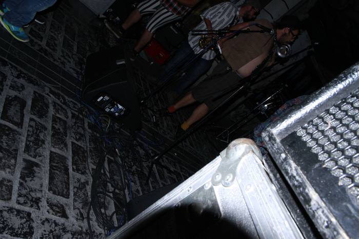 Morrillon lagun, joko artean 70 1502906664528