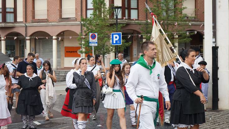 Goizetik ekin diote Amurrion Andra Mari Eguna ospatzeari