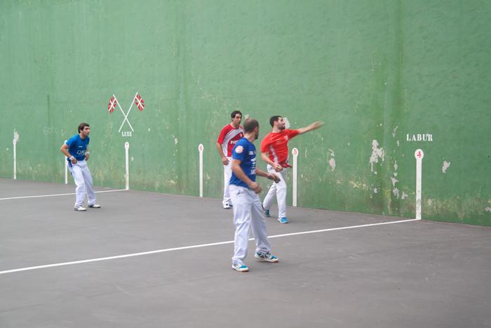 Andra Mari Txiki jaiek egita 62 1505146544693