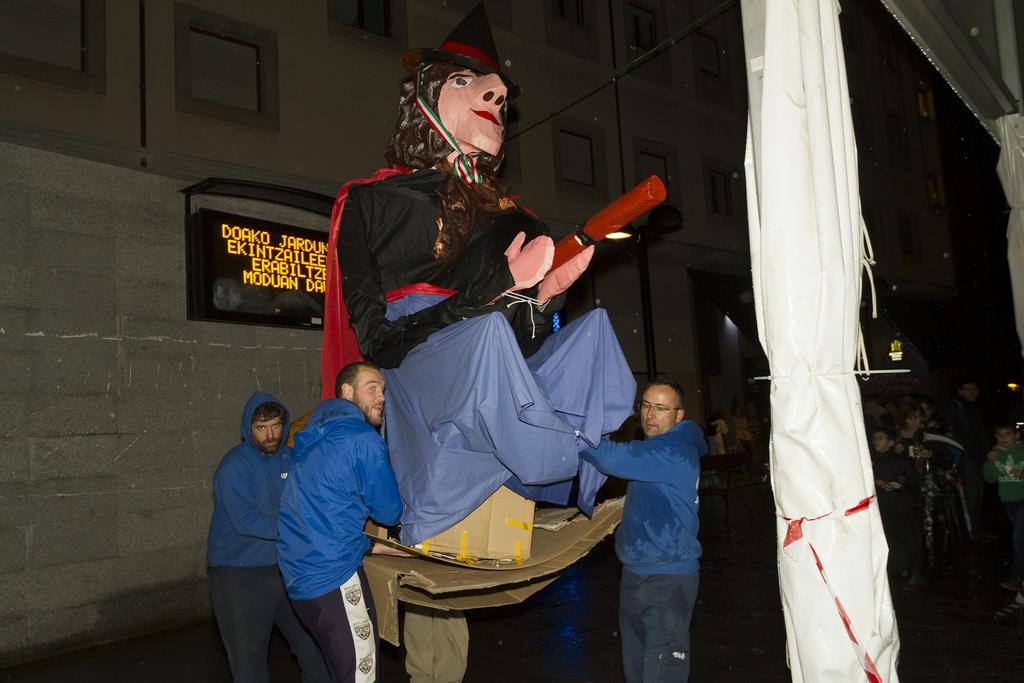 [IRITZIA] Albiste on bat