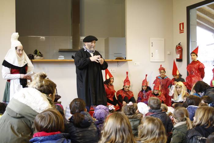 Olentzerok, Maridomingik eta 19 1513680124717