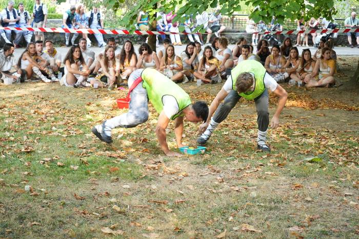 Kuadrillak arduratu dira San 34 1755424333584