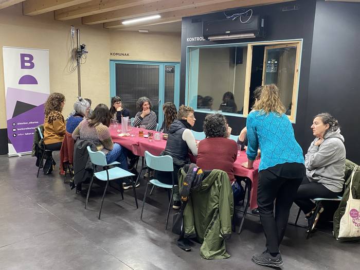 43 lagun jaso ditu "Elikadur 22 1776332337571