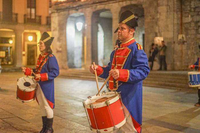 Danbor hotsekin eta ikurriña 10 1777382137259