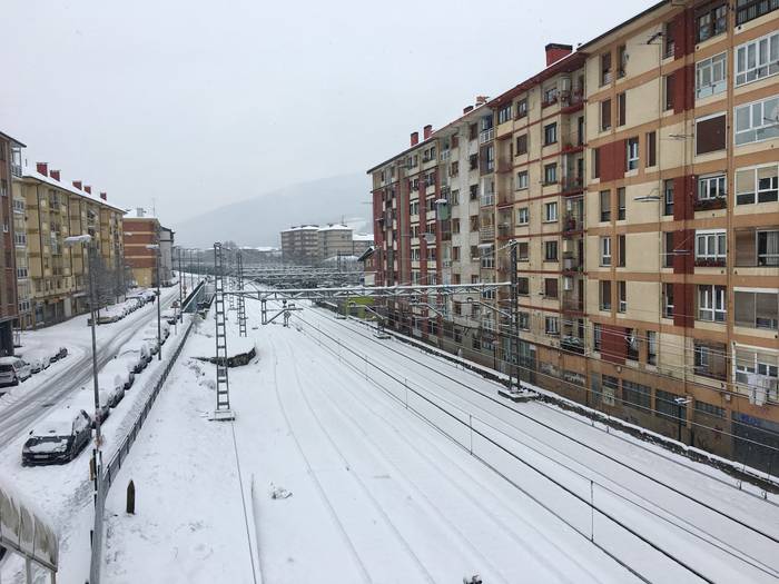 Elurrak eskualdean utzitakoa 8 1519810675001