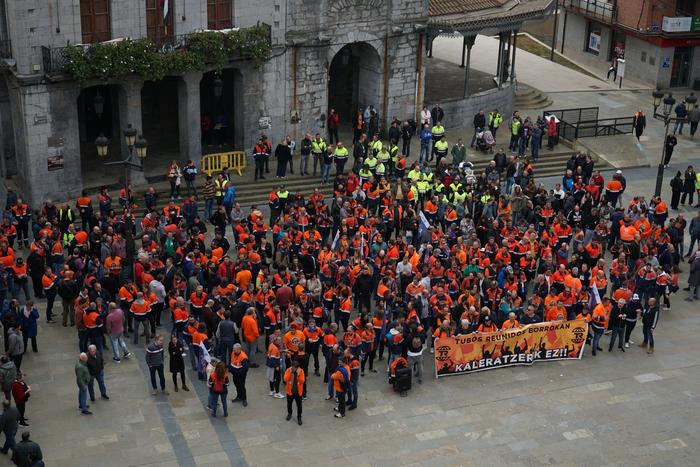 Laudiora mugitu da gaur Tubo 27 1772539140552