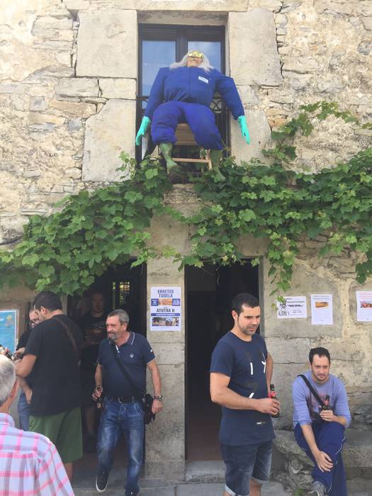 Erretes Tudelako Jaietan kir 44 1500882759751