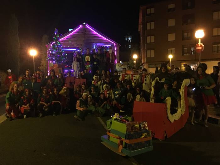 Umorea eta jai giroa nagusi  17 1502925406028