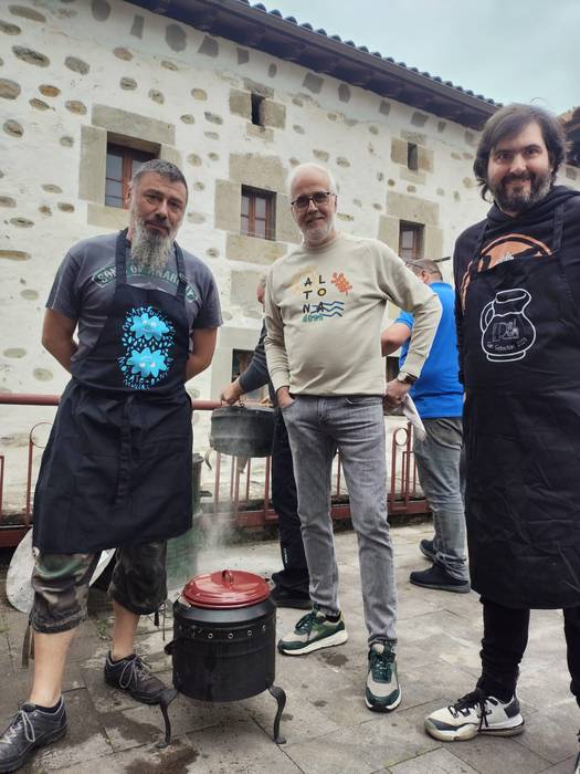 Jende ugarik parte hartu du  15 1761570498452