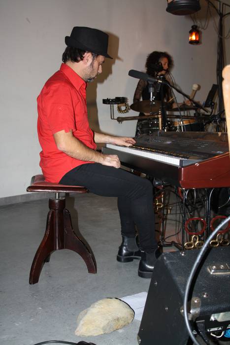 Aiaran ere armairutik atera  65 1511253328046