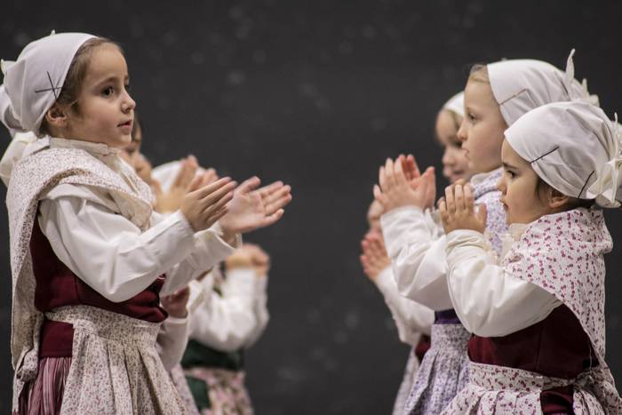 Ubixeta dantza taldeak dantz 30 1766416478669