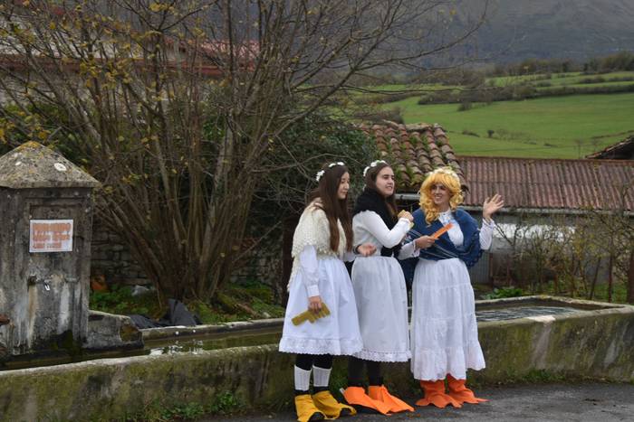 Olentzero Solidarioa hainbat 16 1702284803690