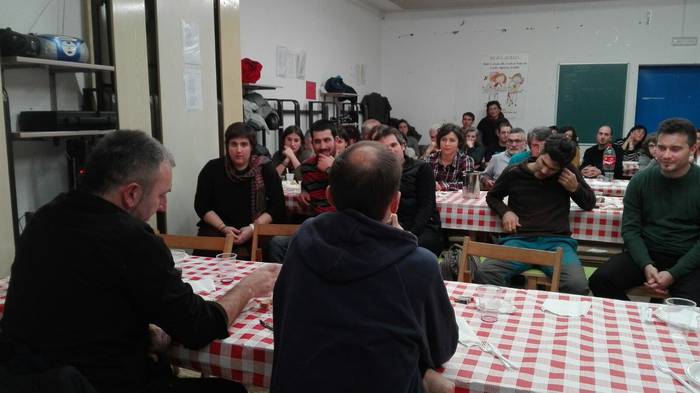 Bertso Txapelketaren kanpora 5 1511009221830