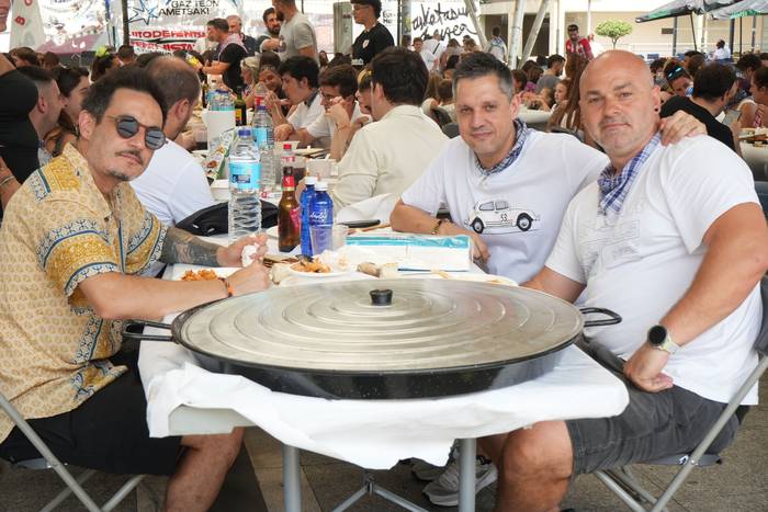 Paella txapelketarekin ekin  15 1755462955574