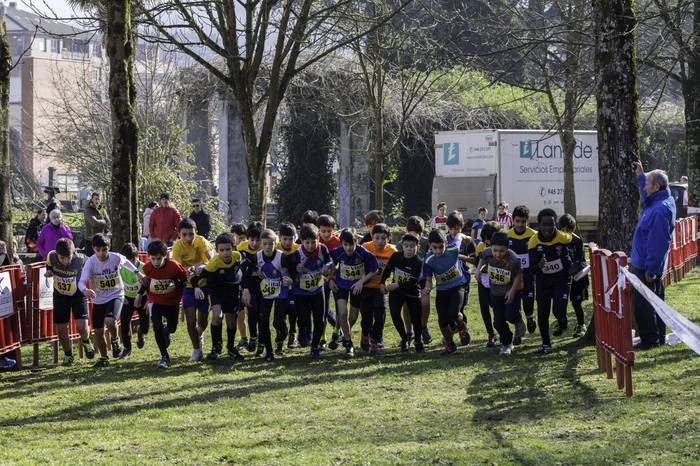 Umeek eta gurasoek bete zute 70 1519653037376