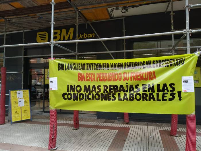 BMk langileekin "akordio berria negoziatzera uko egin diola" salatu du LABek