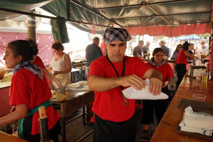 Baserritar Eguneko saltokiek 1 1756468750405