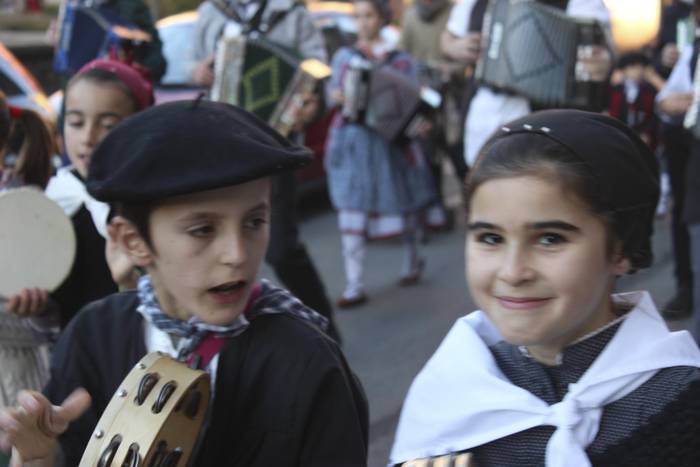 Olentzero eta maridomingi Ai 20 1514143491598