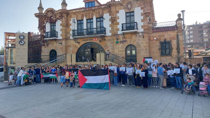 Aiaraldeko lantoki ugaritan egin dute bat Palestinaren aldeko lanuzte orokorrarekin