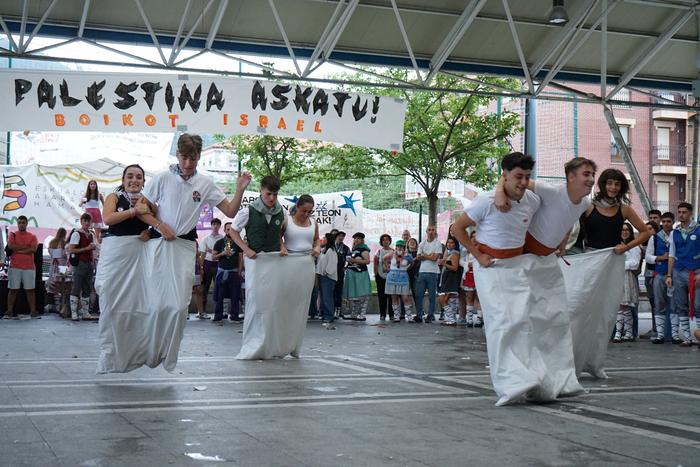 Flan-xurga lehiaketak gatza  15 1756313300309