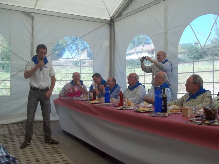 Auzokide ugarik hartu zuten  7 1506366210596