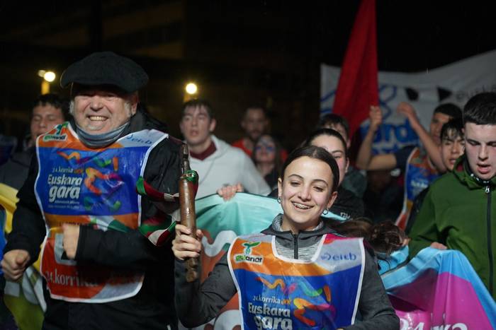 Aldarrikapenez eta pirotekni 223 1774615731690