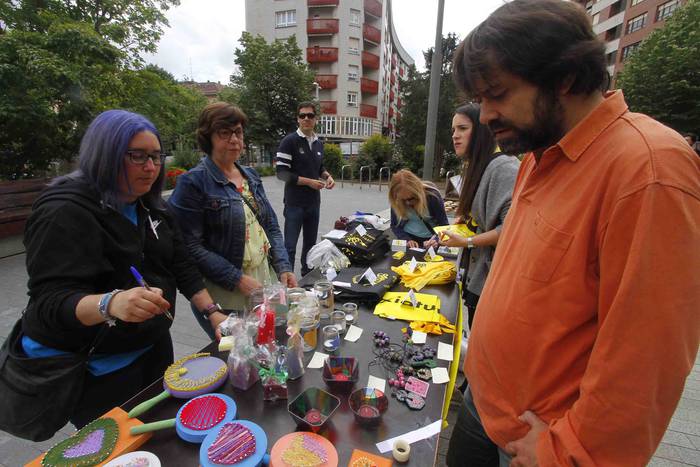 Errefuxiatuen aldeko elkarta 11 1495541324523