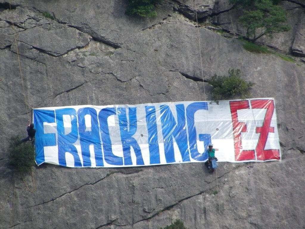 Frackingaren aurkako herria izateko mozioa onartu du Laudioko udalbatzak