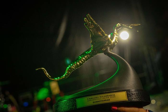 Su artifizial eta musika art 12 1755471990533