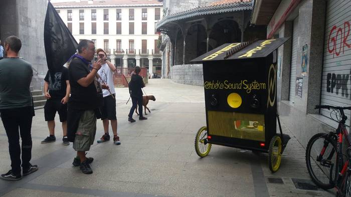 Egun osoko egitaraua ospatu  3 1498478871485