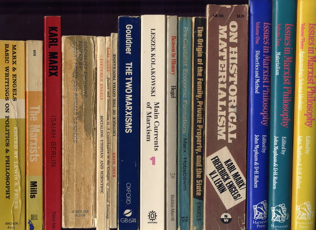 Aiaraldeko Formakuntza Mintegiak sortu dituzte, "marxismoa ikasbide" izango duen urtebeteko prozesua abiatzeko