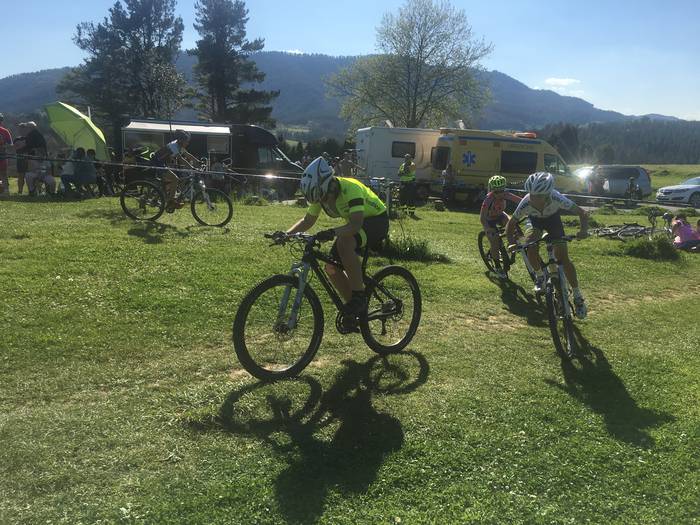 Aiarabike eta Amurrioko txir 80 1491901552527