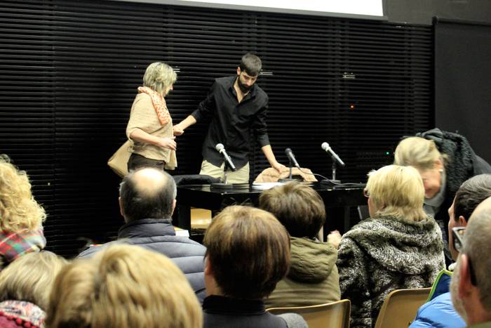 Maria Luisa Goikoetxeak Alho 13 1485178726023