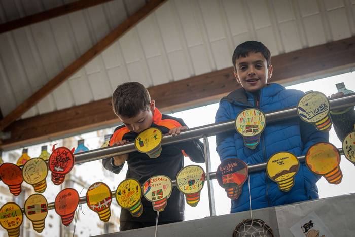 Euskararen itsasargia bilaka 45 1764586589390