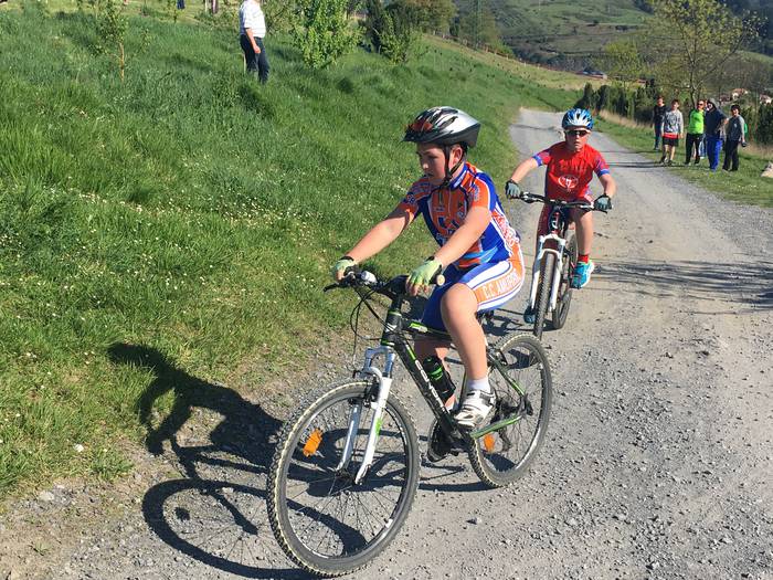 Aiarabike eta Amurrioko txir 16 1491900174363