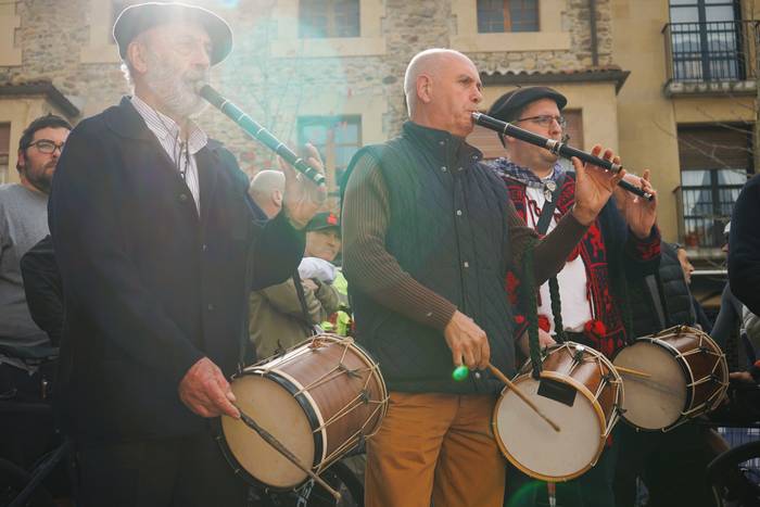 Giro itzela sorrarazi du Oro 58 1763227621804