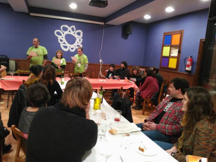 Laudioko bertso saioa argazkitan