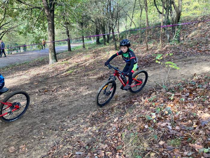 Ellakuri zirkuitu labainkorr 82 1763998053821