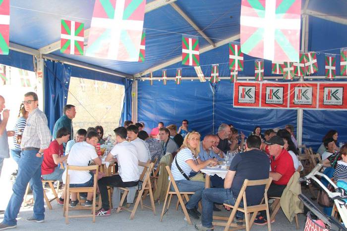 Artomañako jaiek abiatu dute 6 1492958072278