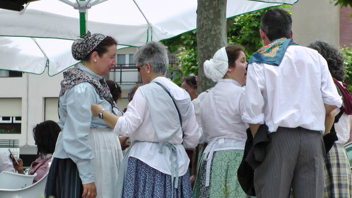 Dantza taldeak taldeak izan  58 1496050693991