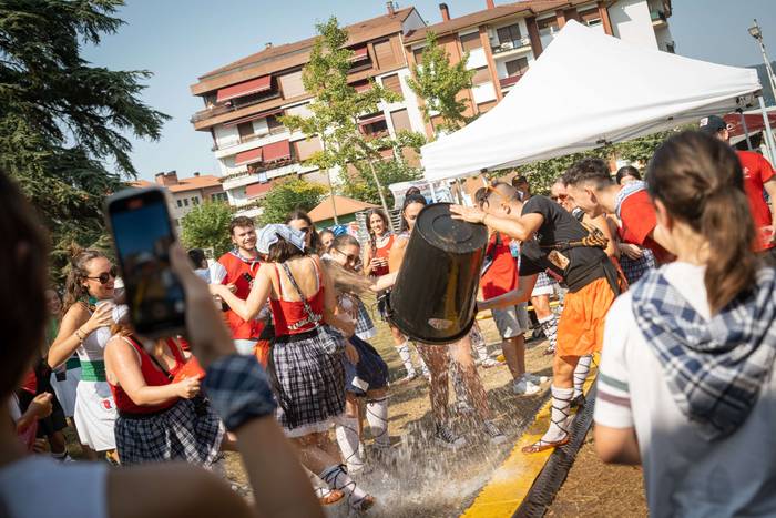 Kuadrillak protagonista Amur 100 1755188727830