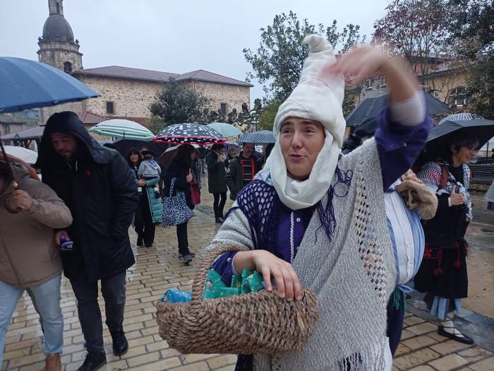 Mari Domingiren alaitasunak  11 1766617270571