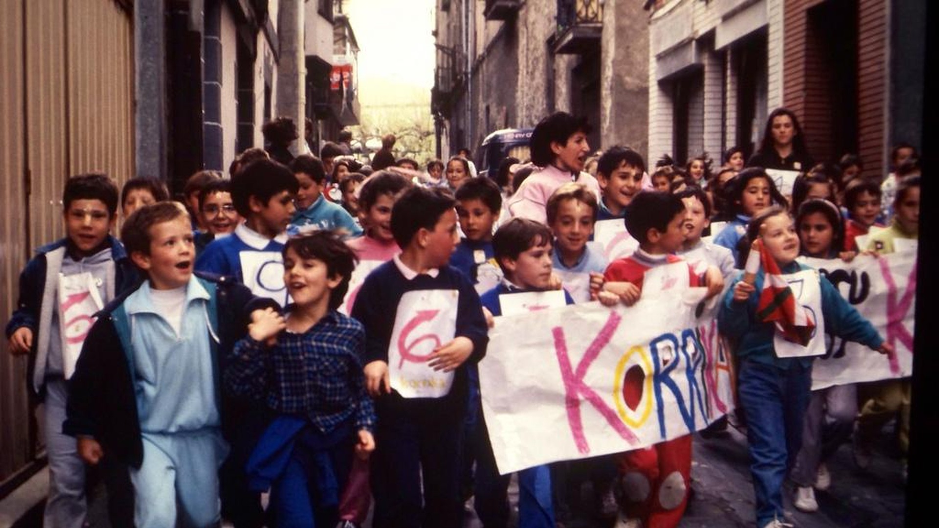 Korrika (1980/2013): Historia kabia
