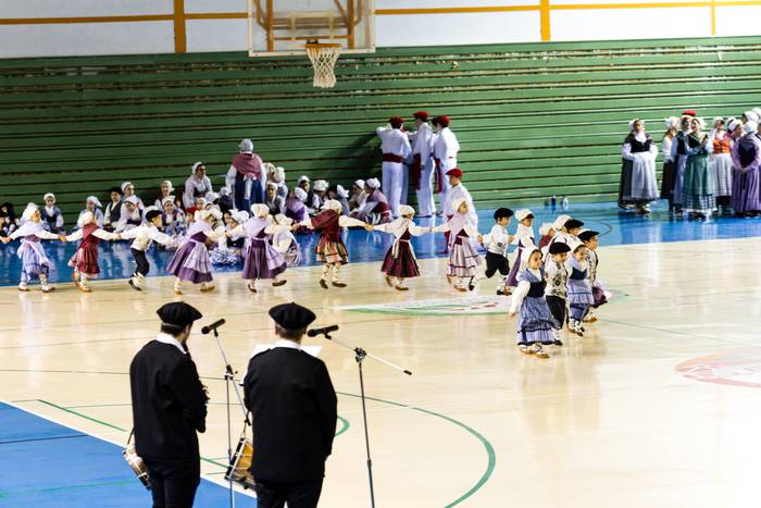 Itxarkundiak ehunka lagun ba 25 1513676723607