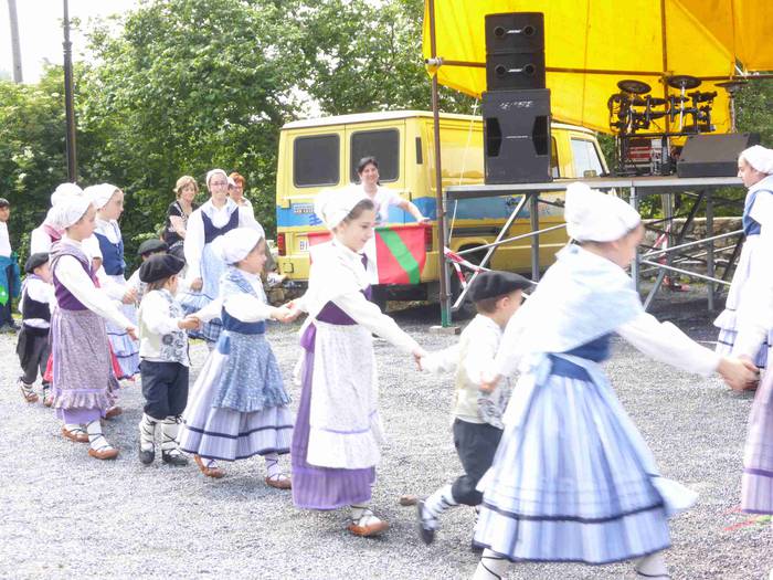 Astelehenerarte luzatu ziren 83 1496394625575