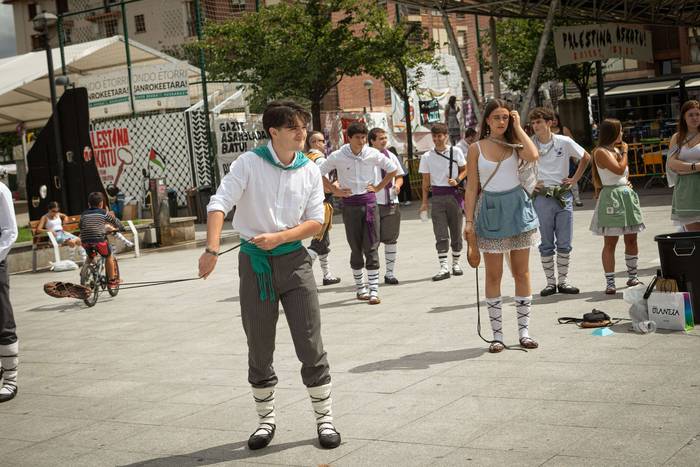 Abarka jaurtiketa, punk doin 23 1756410665982