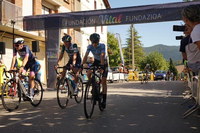 txirrindula artzi 40 1757940800915