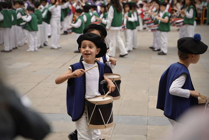 Hezkuntza komunitateak eman  16 1777063525906