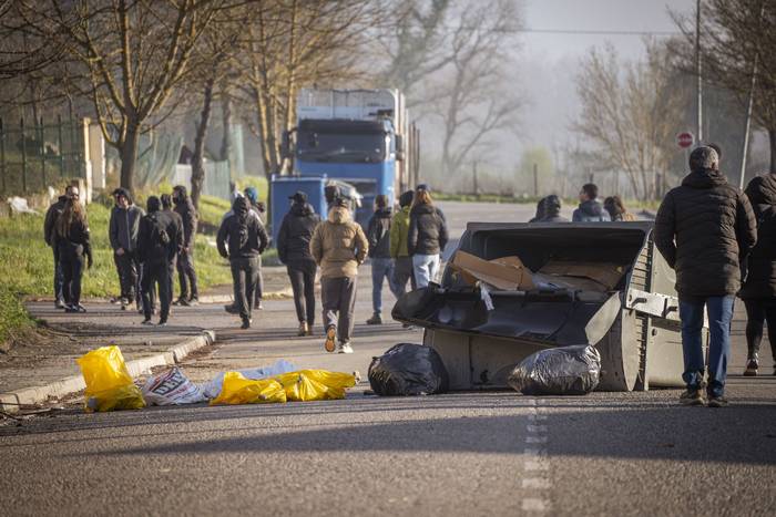 Jarraipen zabala ari du izat 46 1773747917867